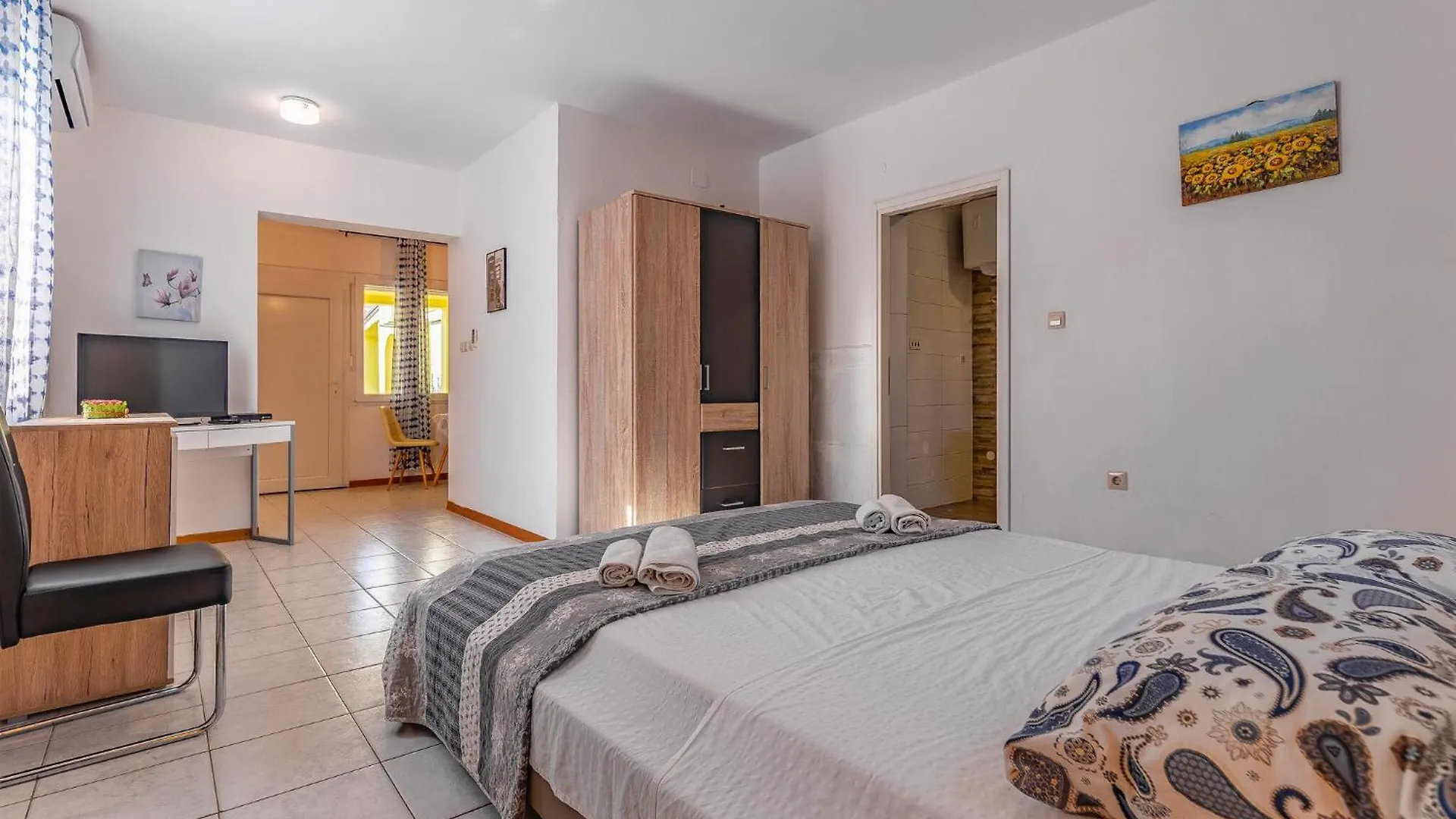 Awesome Apartment In Medulin With Wifi 0*,  Croatia